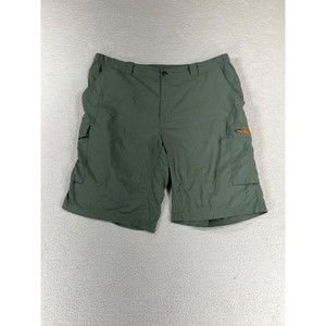 Columbia Omni Shade Men's 42 Green‎ Sun Protection Shorts